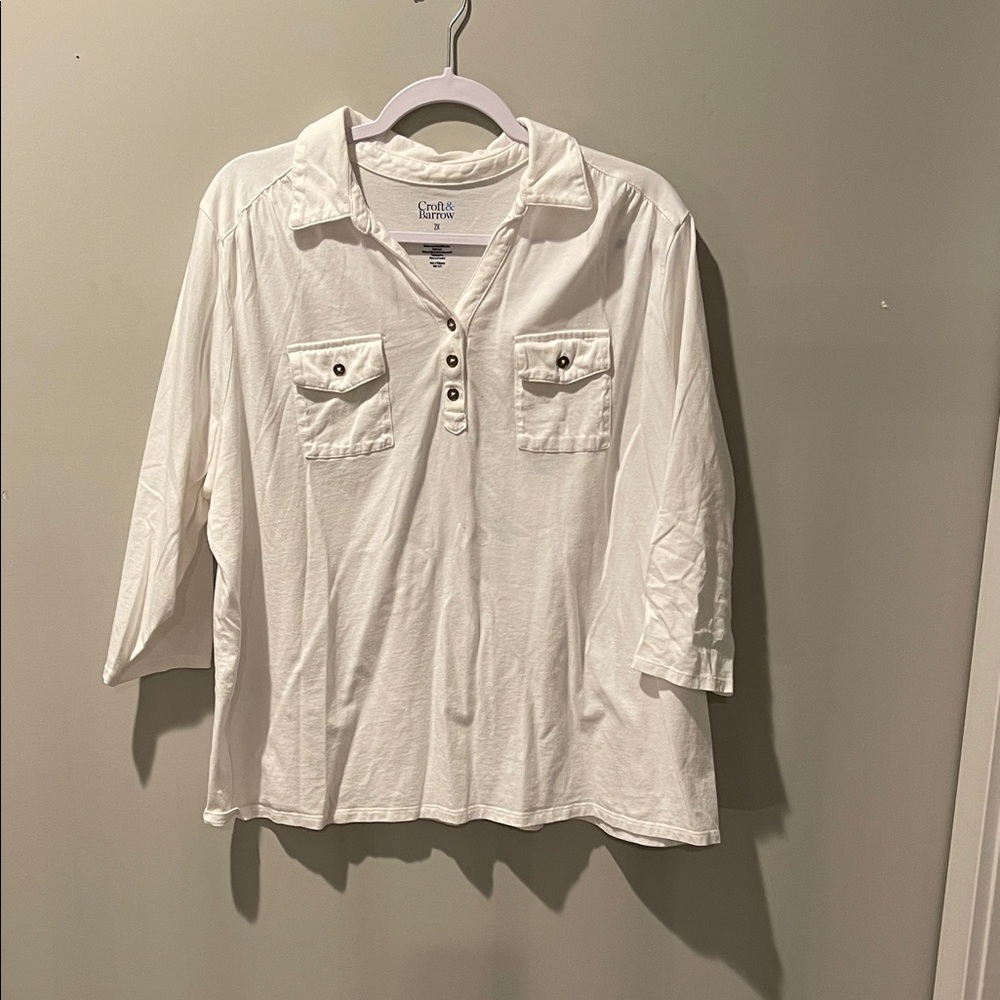 Croft & Barrow Off-White Button-Up Shirt